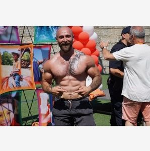 Meet your Posher, George